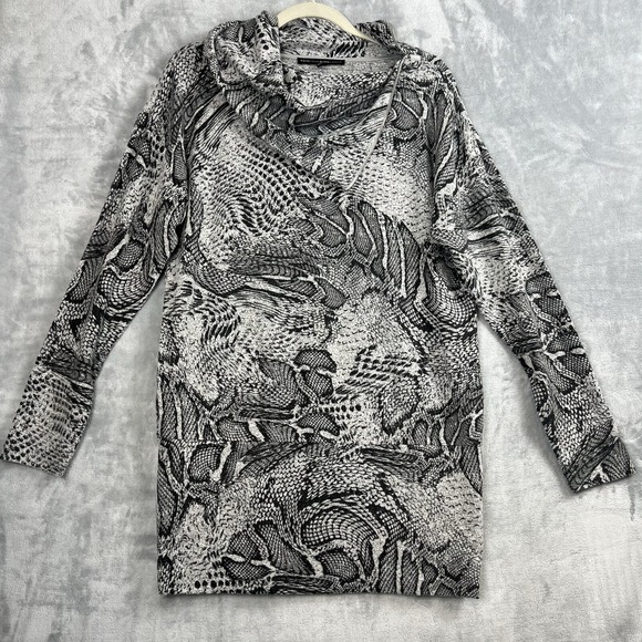 Women Sweater White House Black Market  Medium Tunic  Neck Snit Tunic  Skin Gray - Picture 3 of 12